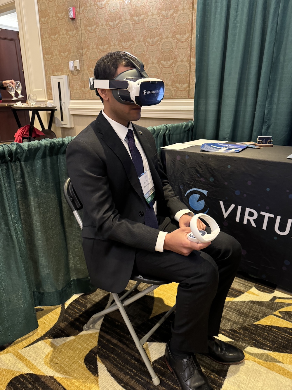 Gupta with vr