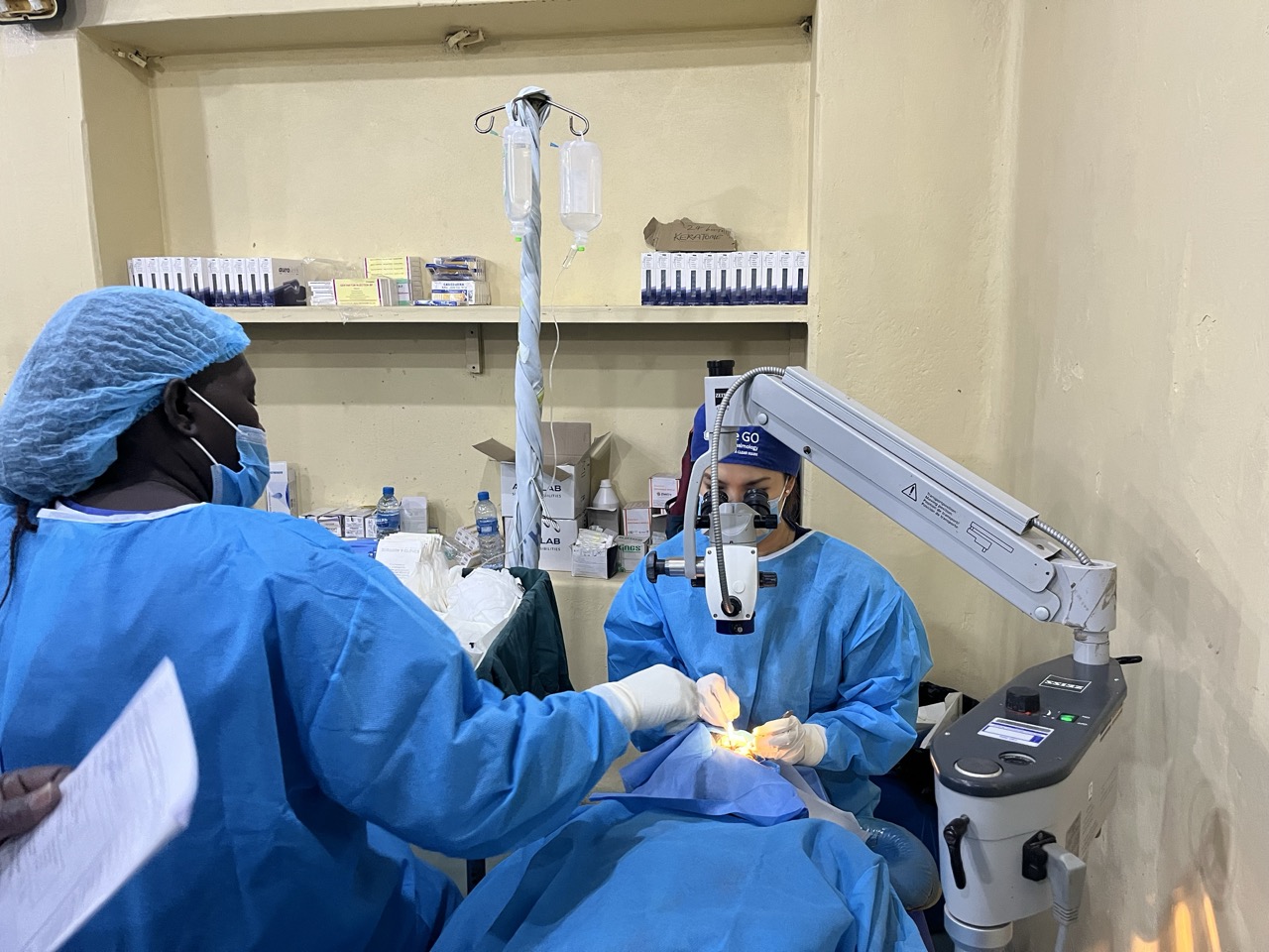 GO Fellow Dr. Sheena Song performing Manual Small Incision Cataract Surgery 