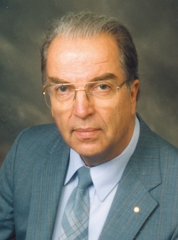 Robert Machemer, MD portrait